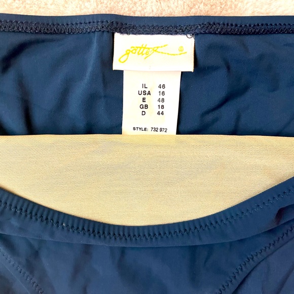 Gottex Floral Tankini Swimsuit - Picture 5 of 7